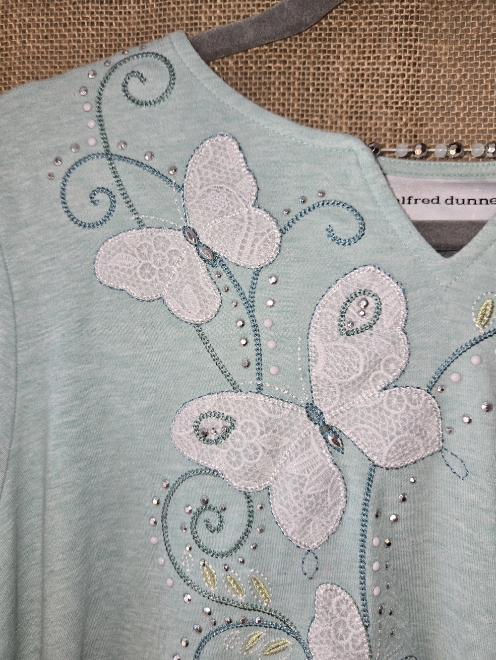 Alfred Dunner Light Mint Green Long Sleeve Butterfly Embellished Top Beaded Med - Picture 5 of 13